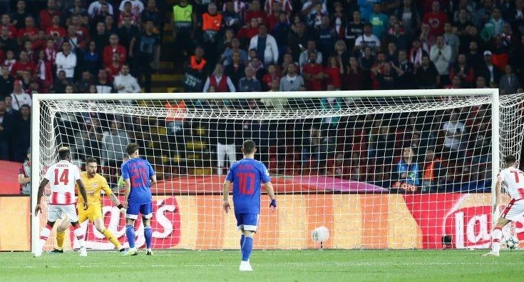 «Έβγαλε τα μάτια» του ο Ολυμπιακός – Βαριά ήττα με 3-1 από τον Ερυθρό Αστέρα για το Champions League